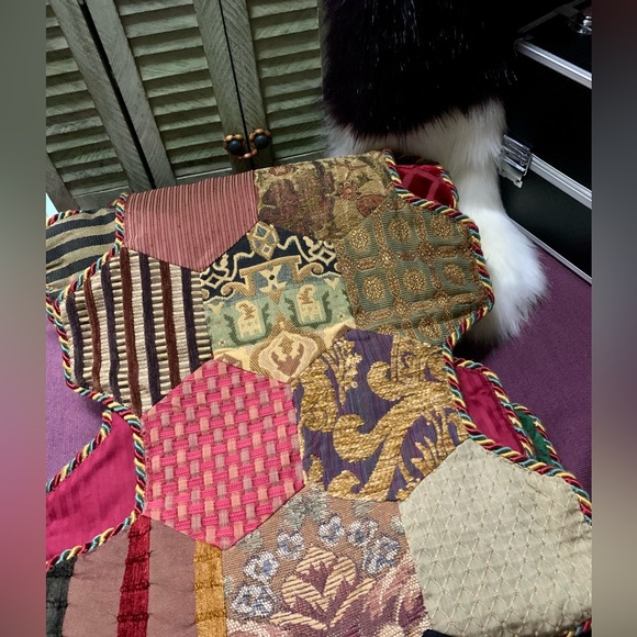 🍀CAMINO DE MESA DE RETAZOS,ESTILO VICTORIANO 🌺ECHO A MANO🍀TELA VINTAGE🍀#700 - Picture 16 of 17